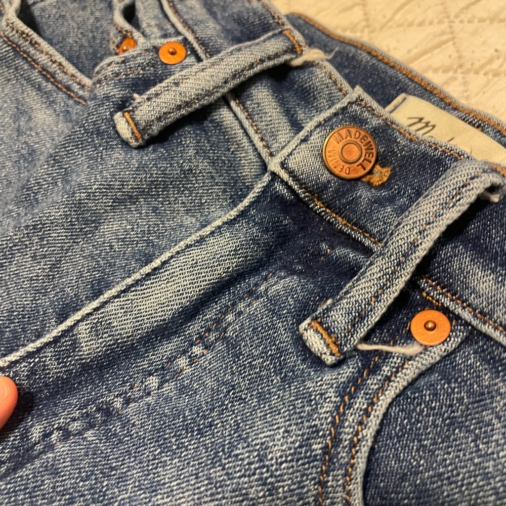 Madewell Cali Demi-Boot Jeans High Rise Fair Trade Denim Size 25 in Bodney Wash - Picture 6 of 9